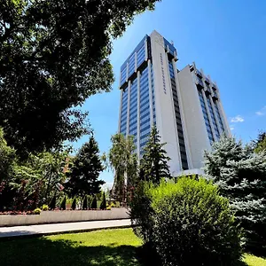 park-hotel-sankt-peterburg.plovdiv-hotels.com/