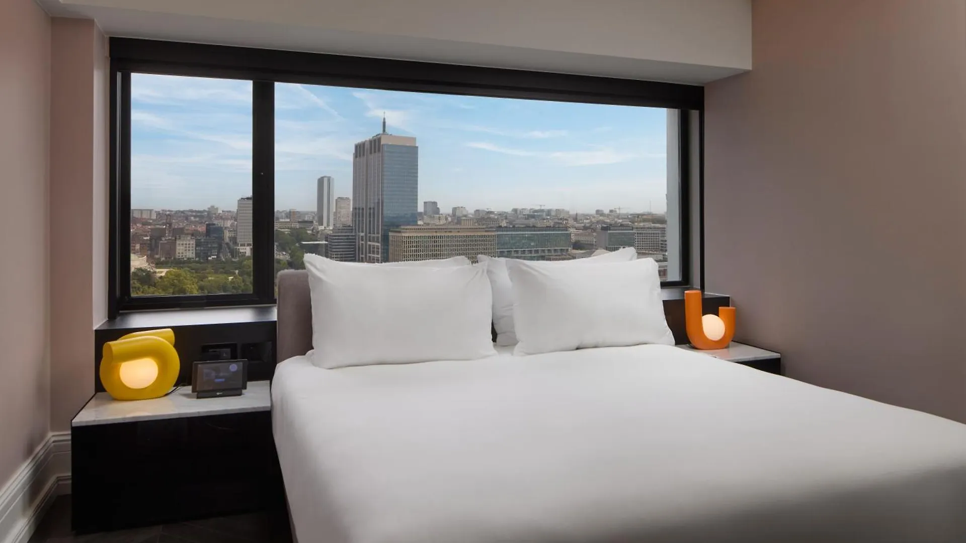 Uptown Brussels Hotel Saint-Josse-ten-Noode 4*,