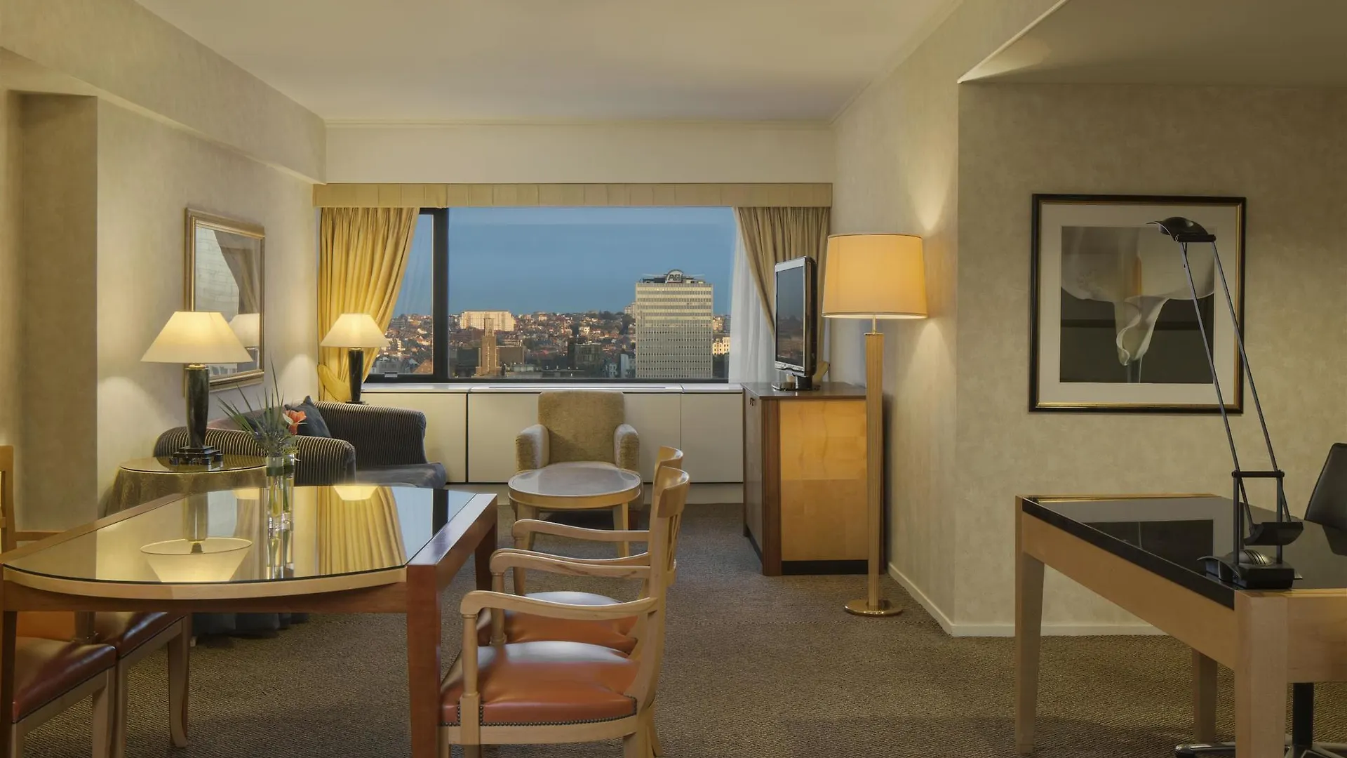 Uptown Brussels Hotel Saint-Josse-ten-Noode 4*,  Belgio